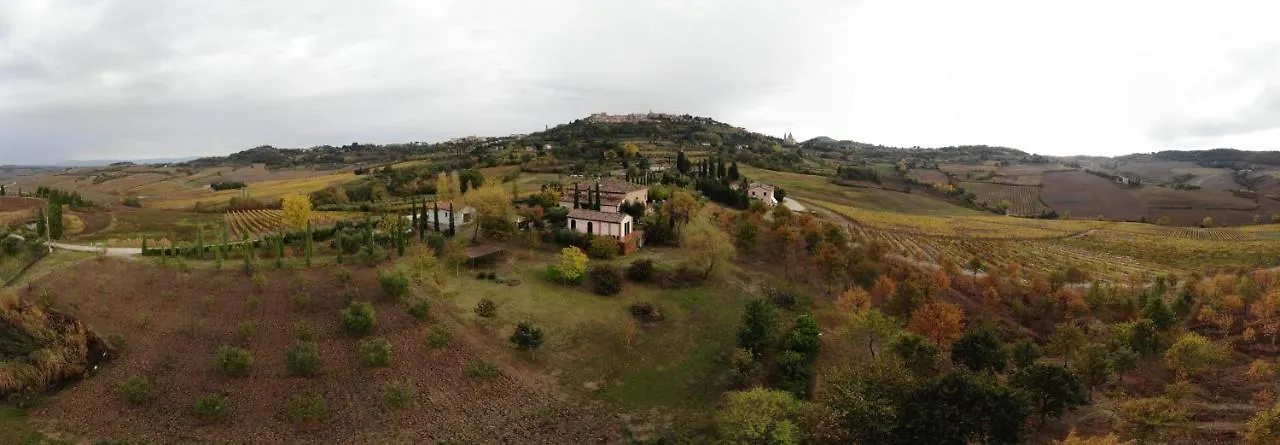 Il Palazzo Dei Diavoli Villa Montepulciano 0*,  Italy